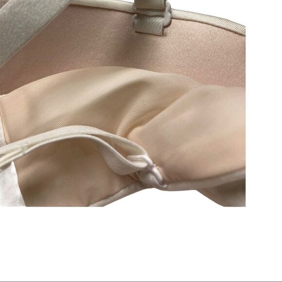 AUDEN Convertible Bra,36 A, wired, strapless - Picture 11 of 15
